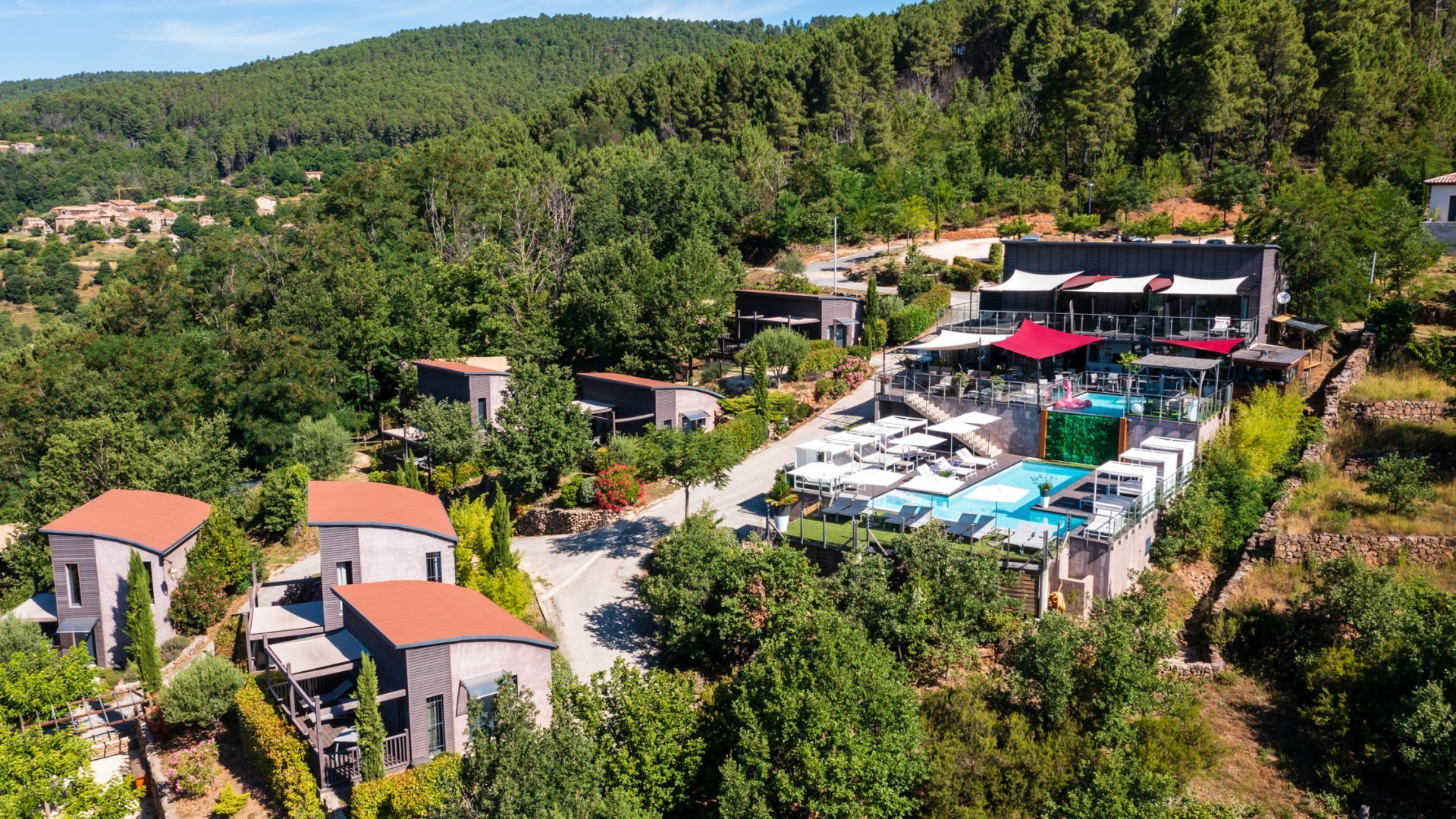 Domaine de Chalvêches en Ardèche à Faugères